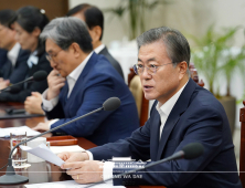 文대통령 “대의정치 민의 반영 못해...국민 뜻은 검찰 개혁”