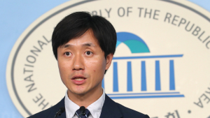 정의당 “조국의 시간 멈추고 검찰개혁 위한 국회의 시간 열어야”