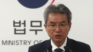 “법무부, 핵심보직서 검사 빼라”…개혁위, ‘탈검찰화’ 권고