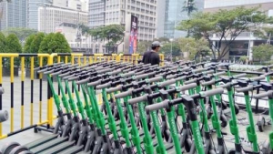 싱가포르·인도네시아 전동스쿠터 보행로 통행 전면 금지