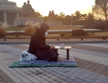 황교안 “단식폄훼 개의치 않고 죽어서 사는 길 갈 것”