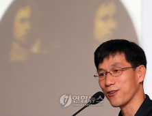 진중권 “문재인 정부 집권 3년차… 박근혜 정권과 데자뷔”