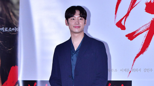 이제훈, 넷플릭스 오리지널 ‘무브 투 헤븐’ 출연… 주인공 상구役