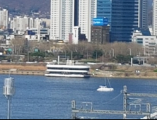 사람 많이 찾는 한강공원 밀집지역 출입 통제