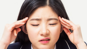 바짝 다가온 수능, 두통‧어지럼증 방치하면?