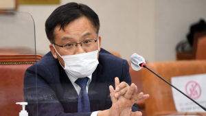 조남관 총장 권한대행, 추미애 장관에 ‘尹 직무정지 철회’ 호소