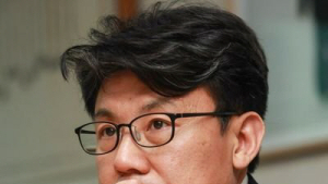 진성준 “부동산 가격 폭등, 정책 실패 때문 아니다”