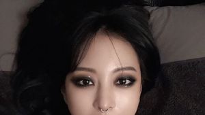 한예슬, 코 피어싱 파격 변신 “새로운 도전 쉽지 않아”