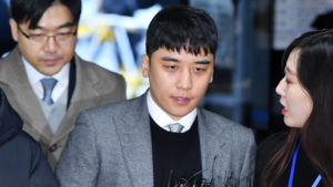 승리, 구속 전 피의자 심문 종료… 구치소 호송