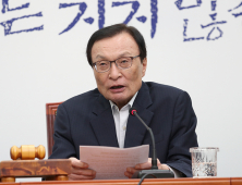 이해찬 “조국 수사 자체가 잘못...이낙연·황교안 종로 맞대결 가능성 작아”