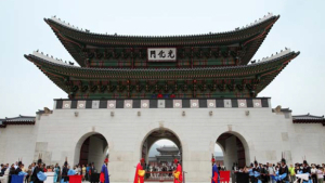 문화재청, 경복궁 수문장 교대의식‧조선왕릉 제향 잠정 중단