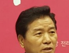 [총선]김경안 미래통합당 익산시 갑 후보, 민주당 김수흥 후보 1대1 토론 제안