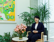 한성숙 네이버 대표, 화훼농가 돕는 '플라워 버킷 챌린지' 동참