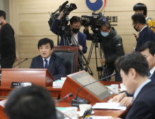 방통위, TV조선·채널A 조건부 재승인