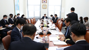재난지원금 ‘통과’ 또 다른 변수, ‘기부금 특별법’