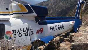 지리산 천왕봉 인근서 소방헬기 추락…2명 사망