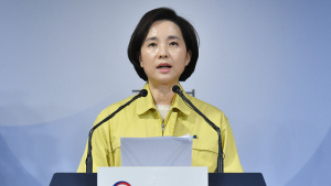 ‘드디어 열린 교문’…13일 고3부터 순차적 등교