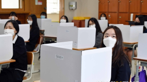 [현장+] 마침내 활짝 열린 교문, “친구들아! 오랜만이야”
