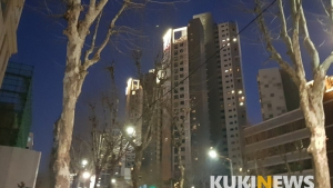 부동산시장의 괴리, 분양시장 ‘활활’ 주택·상업용부동산 위축