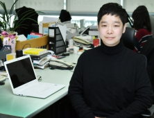 [기자수첩] 식품업계 ‘깡’ 패러디에 들이대는 두 가지 잣대