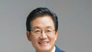 민주당 정정순 의원, 선거캠프 회계 책임자에 피소