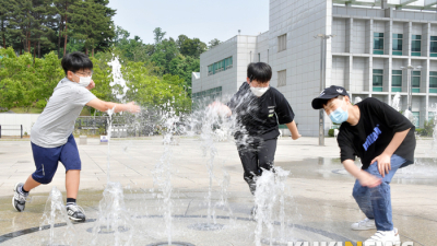 장마 끝나고 찜통더위 본격 시작..서울 33도