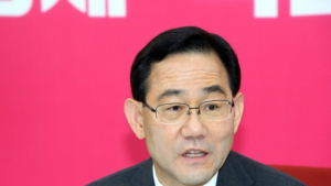 칩거 중 주호영 입 열다…“여당 바뀐 게 없어 복귀할 마음 없다”