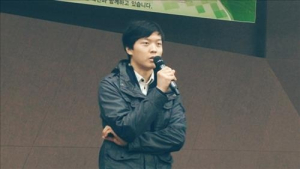 '천재소년' 송유근, UST 제적 취소 항소심도 패소