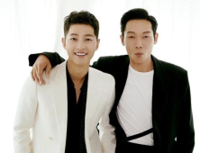숭중기x양경원, 소속사 식구의 훈훈 투샷