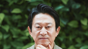 [쿠키인터뷰] 김응수가 촬영장에서 바보를 연기하는 이유
