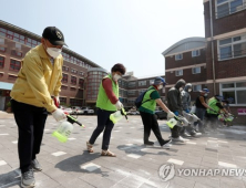 코로나19 소독, 분사 대신 닦아야 한다