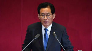 인사말하는 유기홍 국회 교육위원장
