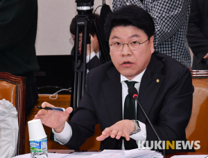 장제원 “어제가 골든타임…통합당, 상임위 7개 받았어야”