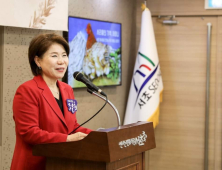 조은희, 나경원에 ‘선빵’… “女가산점 떼고 실력으로 붙자”