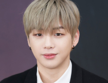 강다니엘 “신곡 ‘파라노이아’, 정신적으로 힘들었던 때의 이야기”