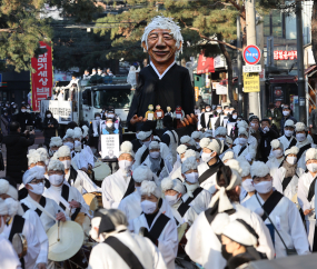 [쿠키포토] 대학로에서 열린 故 백기완 선생 노제