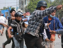 ‘미얀마군의 날’ 사망자 100명 육박…5세 아동도 희생