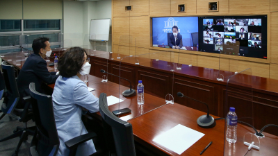 與 초선 의원들, 30대 쓴소리 들었다