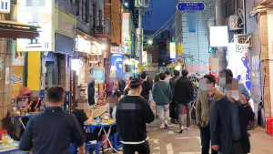 코로나19 신규 확진 707명