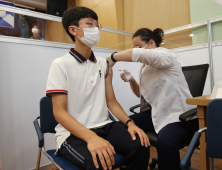 “12~17세 소아·청소년 및 임신부 접종 가능… 접종계획 9월 중 발표”