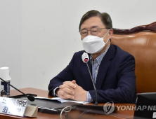 “말꼬리 잡자는 게 아니라 최재형 후보님, 독특한 사고체계가 문제”