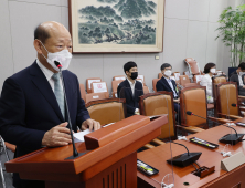 송두환 인권위원장 후보자 “언론중재법, 취지 공감하지만… 신중 검토 필요”