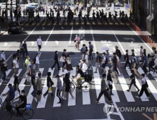 확진자 두 달만에 2000명대…日 코로나 긴급사태 전면 해제할 듯