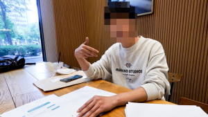 레깅스 속에 숨은 진실…안다르 前 운전기사의 재폭로