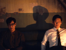 ‘킹메이커’ 불협화음도 화음이다