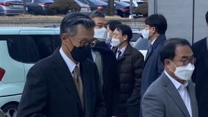 망해가는 회사 살려도 죄? 법원은 “죄 안됨”...조대식 무죄