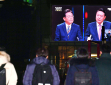 또 대장동 충돌… “李 설계자 맞나” vs “尹이 이익”