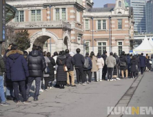 “확진도 서러운데 연차 쓰라니” 두 번 우는 직장인