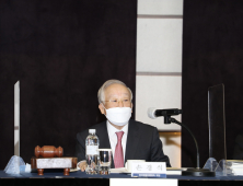 손경식 경총 회장 3연임...