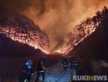 “생수부터 패딩까지”…유통가 산불 피해 긴급지원 빛났다